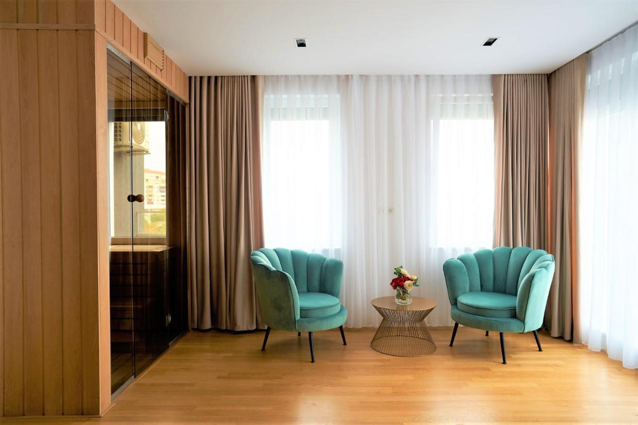 Hotel Glory Oradea Exterior foto