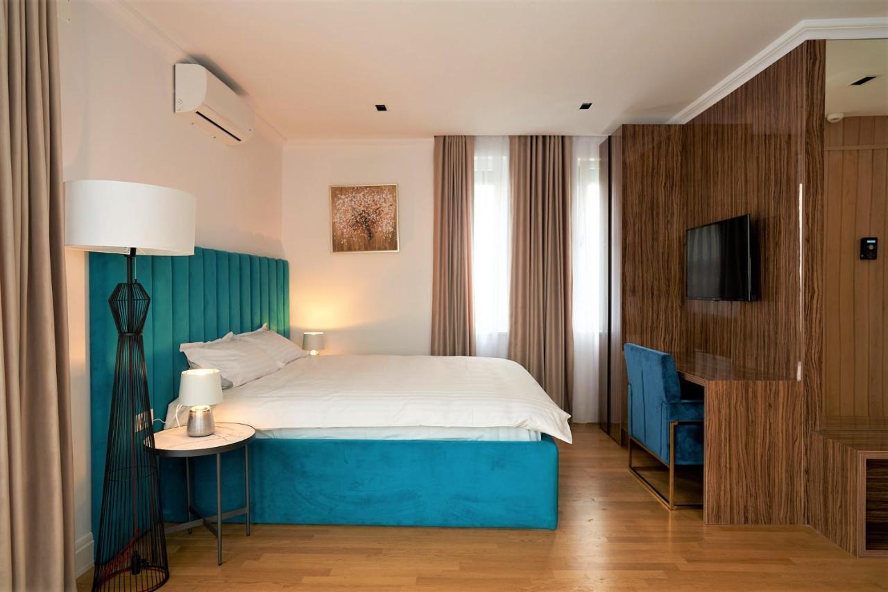 Hotel Glory Oradea Exterior foto