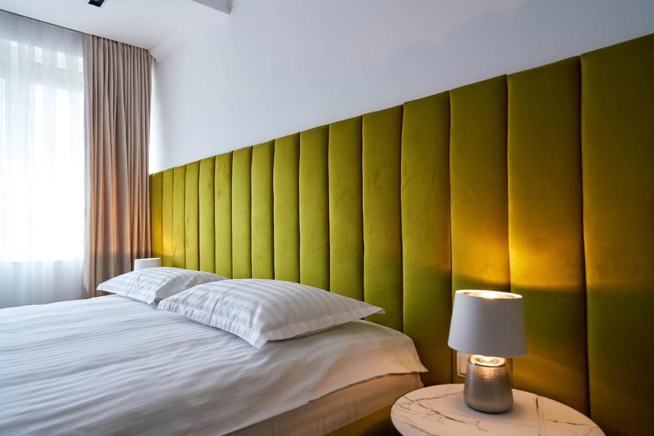 Hotel Glory Oradea Exterior foto