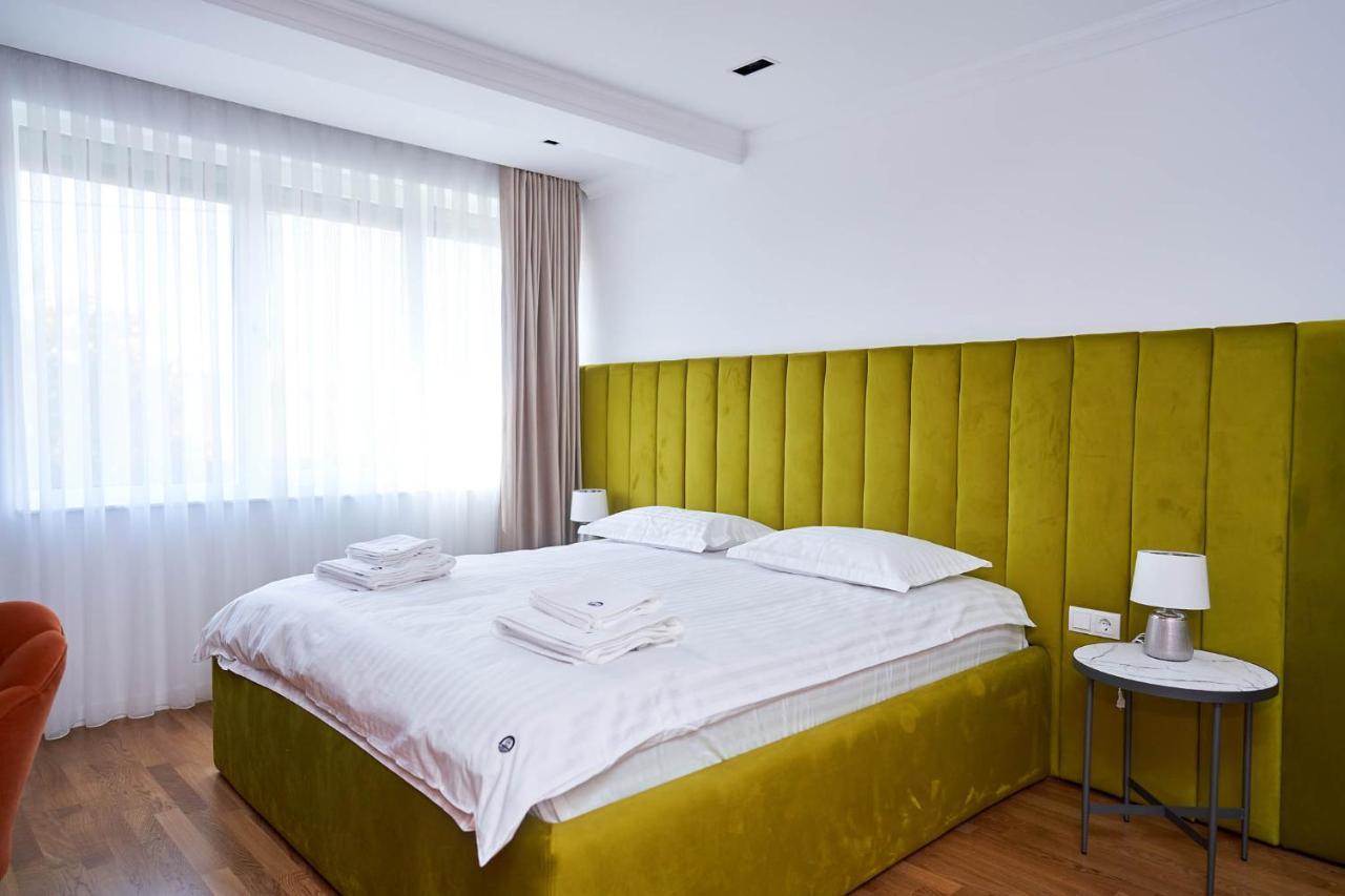 Hotel Glory Oradea Exterior foto