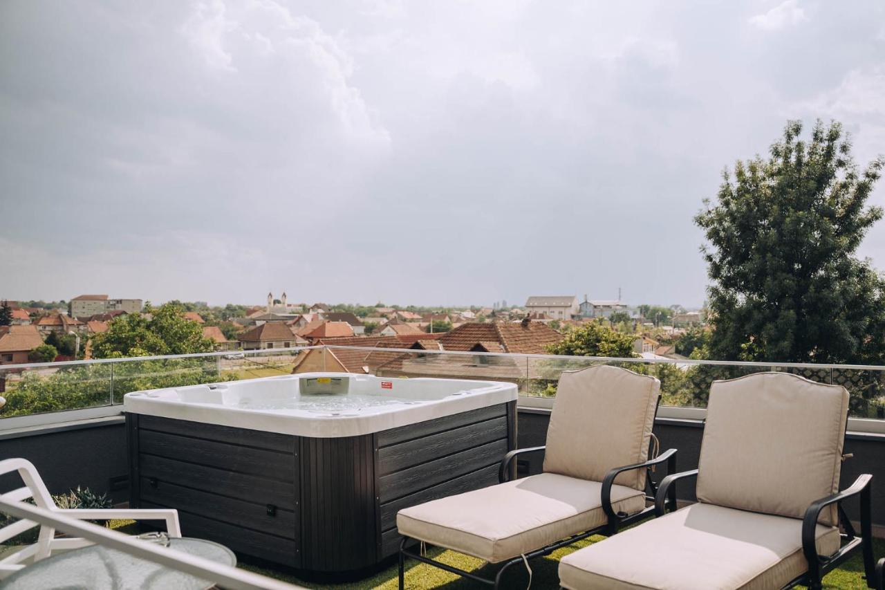 Hotel Glory Oradea Exterior foto