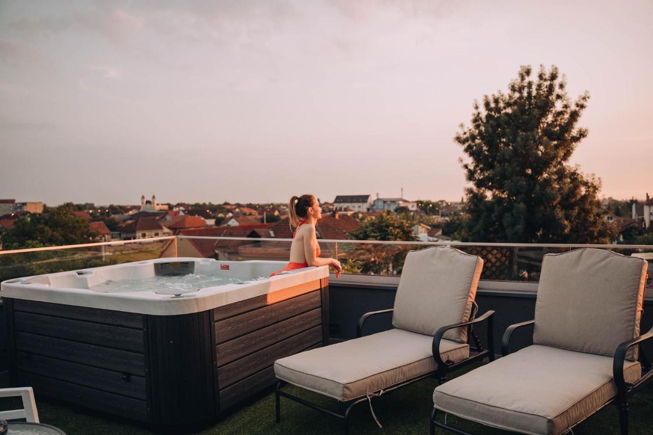Hotel Glory Oradea Exterior foto